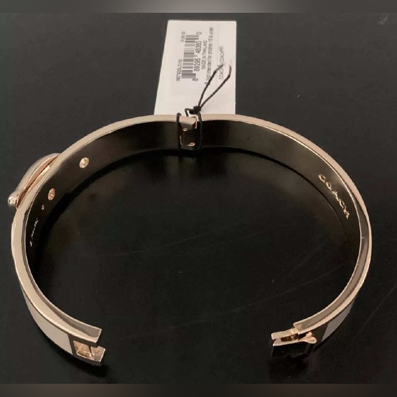 COACH Signature C-Buckle
Bangle - Gold-tone & color Chalk Enamel - Picture 11 of 15